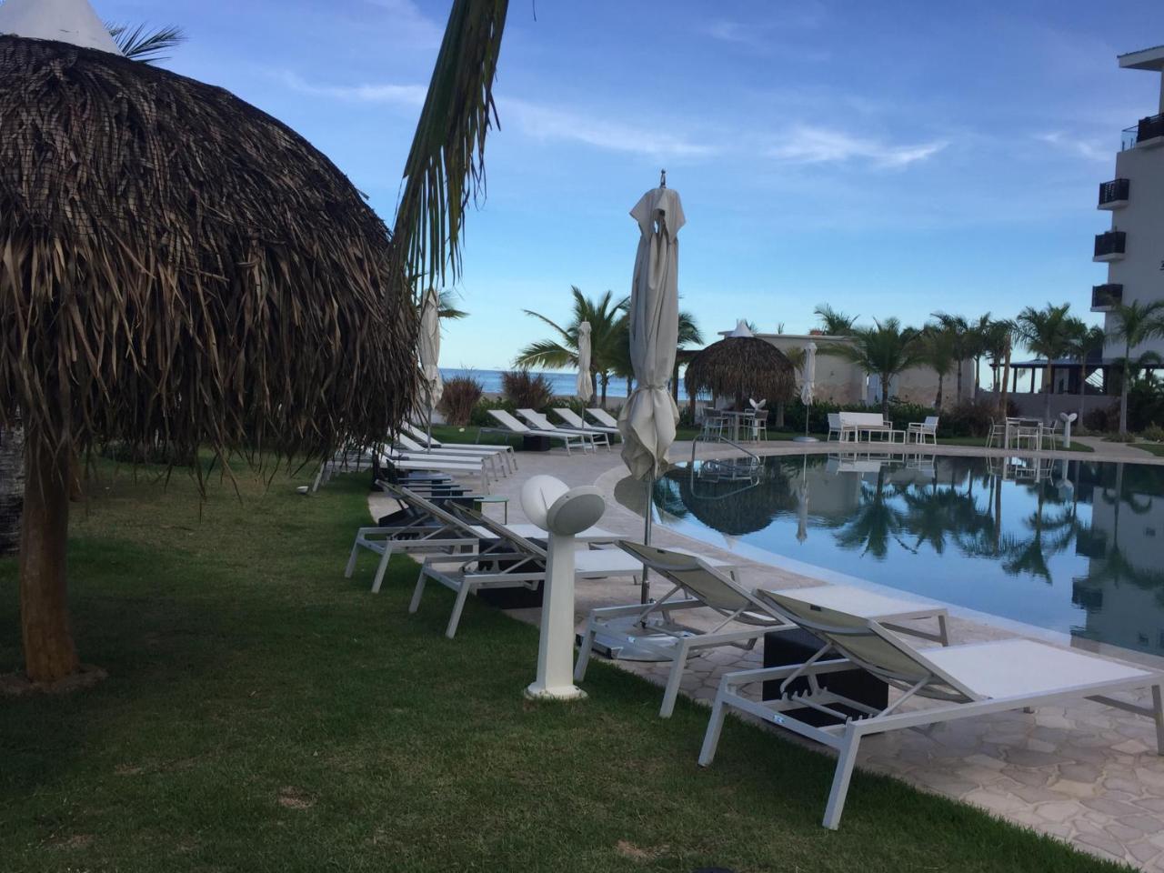 Playa Caracol Chame Aparthotel Exteriör bild